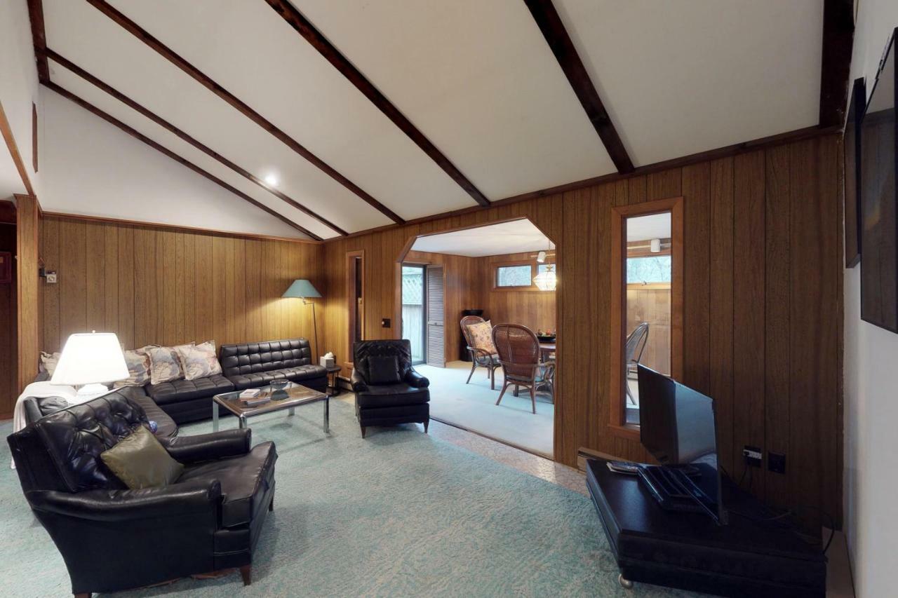Villa Island Getaway à Oak Bluffs Extérieur photo